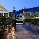 Batala Πανσιόν 3*